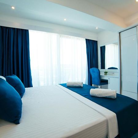 Hotel Ambiente Улцинь Экстерьер фото