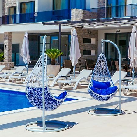 Hotel Ambiente Улцинь Экстерьер фото